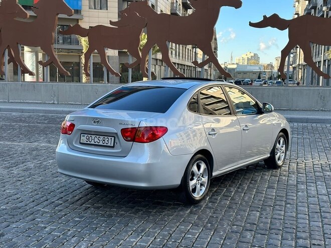 Hyundai Elantra-5