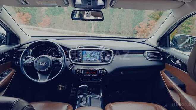 Kia Sorento-3