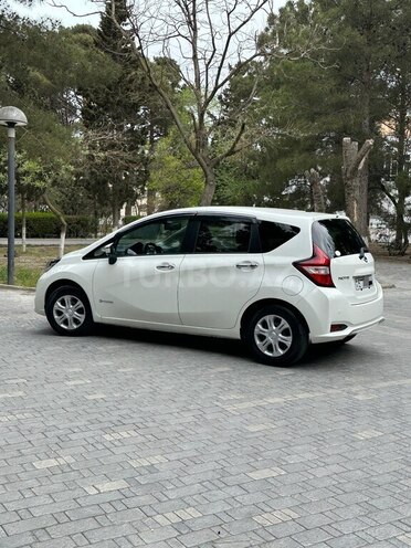 Nissan Note-3