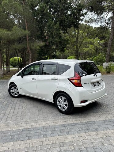 Nissan Note-10