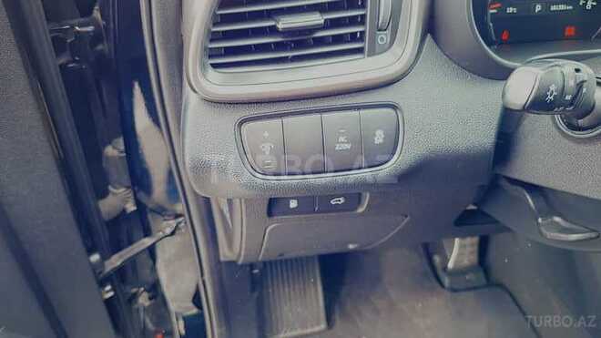 Kia Sorento-17