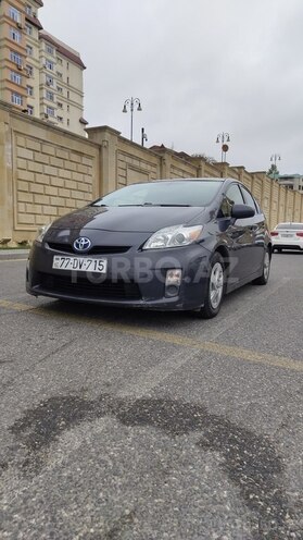 Toyota Prius-2