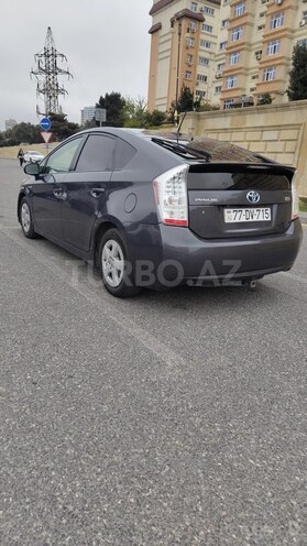 Toyota Prius-6