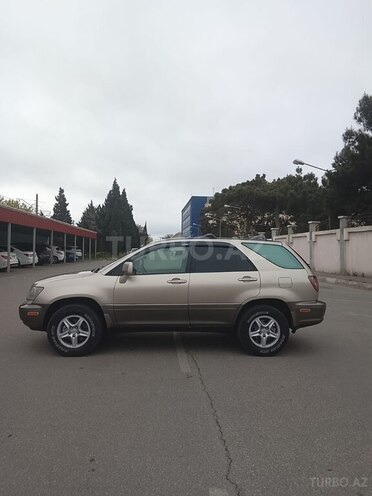 Lexus RX 300-7