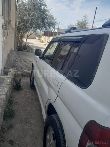 Mitsubishi Pajero io-3