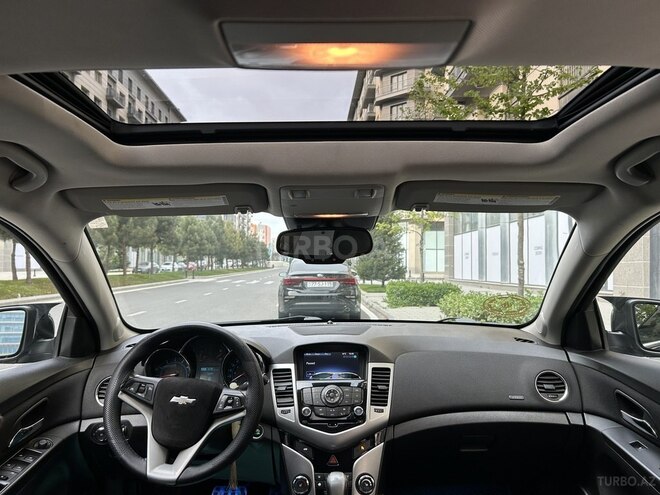 Chevrolet Cruze-8