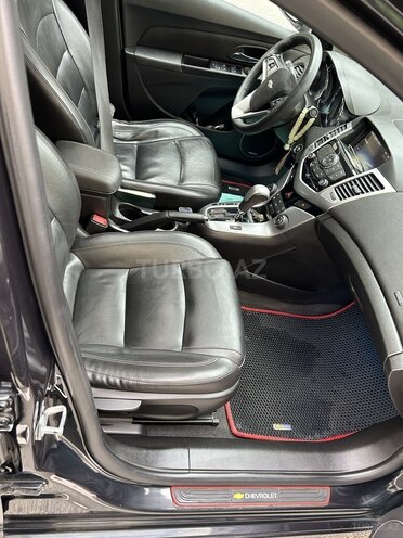 Chevrolet Cruze-6