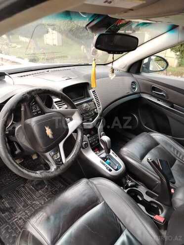 Chevrolet Cruze-2