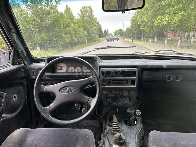 LADA (VAZ) Niva-4