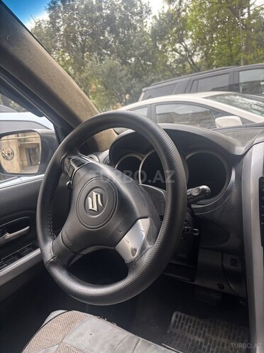 Suzuki Grand Vitara-6