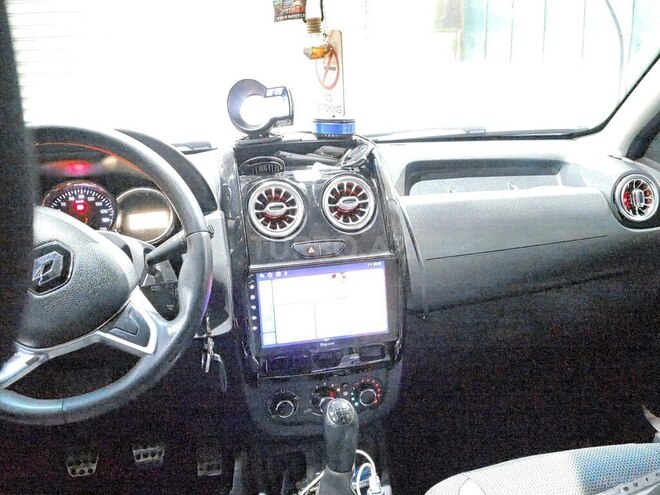 Renault Duster 2020, 198,000 km - 1.6 л - Qazax