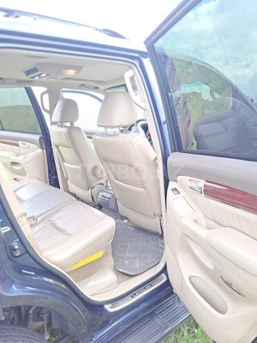 Lexus GX 470-7
