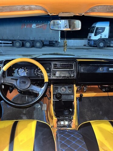 LADA (VAZ) 2107-6