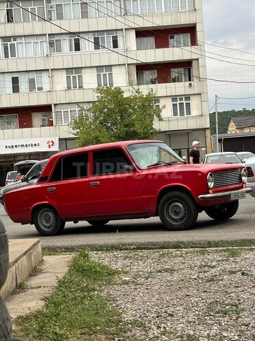 LADA (VAZ) 21011-8