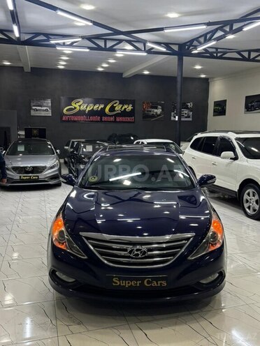 Hyundai Sonata-2