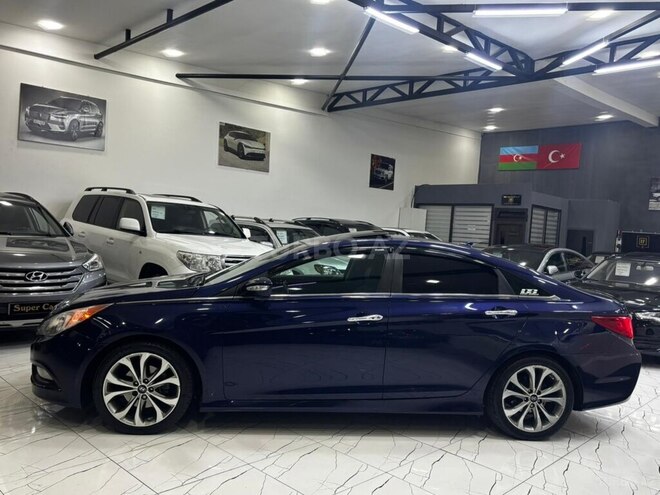 Hyundai Sonata-4