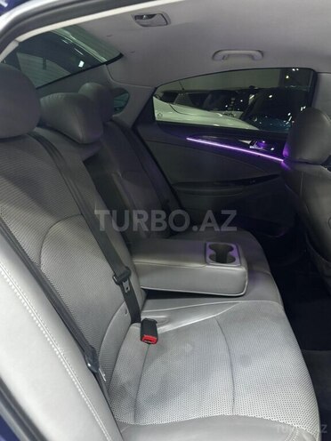 Hyundai Sonata-12