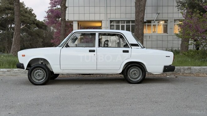 LADA (VAZ) 2107-8