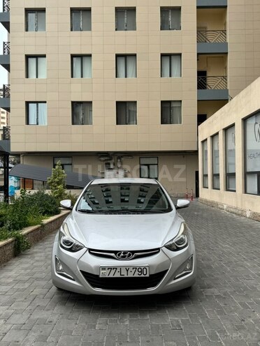 Hyundai Avante-1