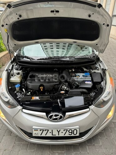 Hyundai Avante-18