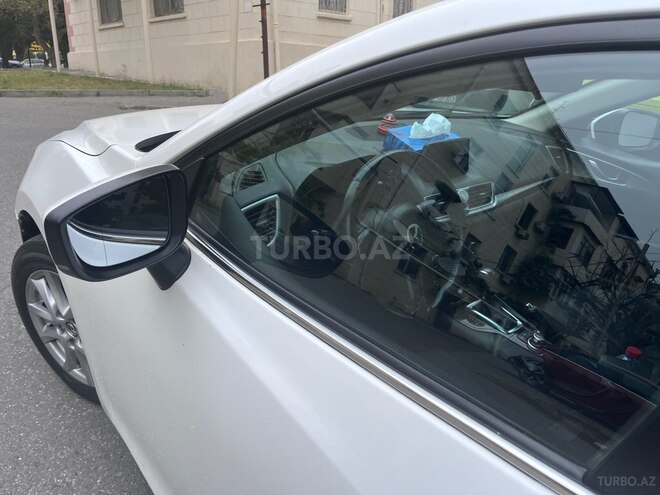 Mazda 3-11