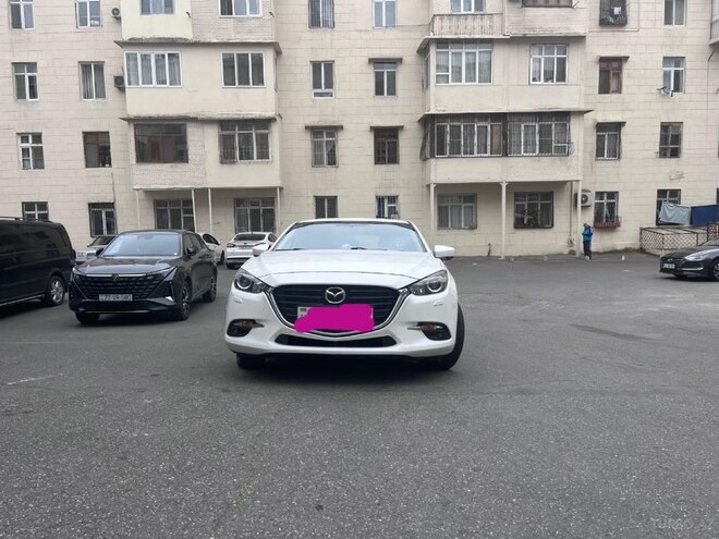 Mazda 3-3