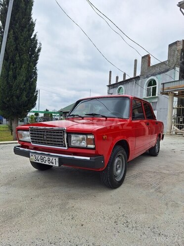 LADA (VAZ) 2107-1
