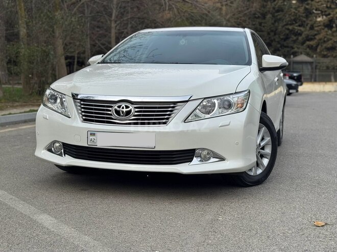 Toyota Camry-2