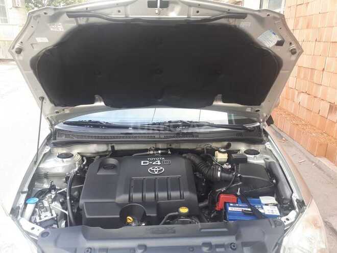 Toyota Corolla-16