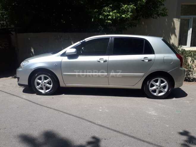 Toyota Corolla-4