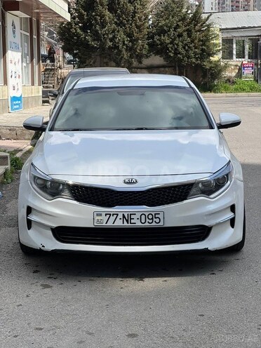 Kia Optima-1