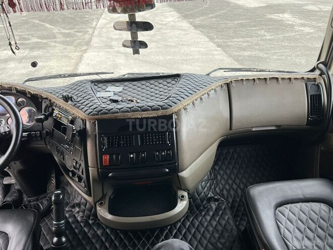DAF 105 XF-18
