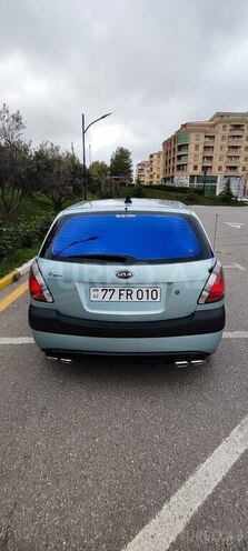 Kia Rio-2
