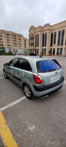 Kia Rio-17