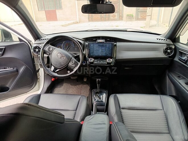 Toyota Corolla Fielder-6