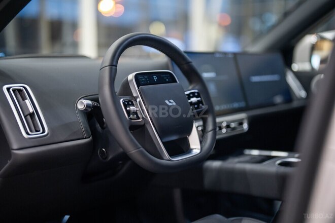 Li Auto  2025, 0 km - 1.5 l - Bakı