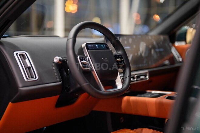 Li Auto L6-11