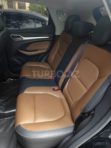 MG ZS-7