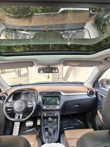 MG ZS-10