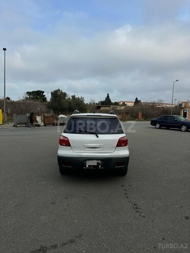 Mitsubishi Outlander-4