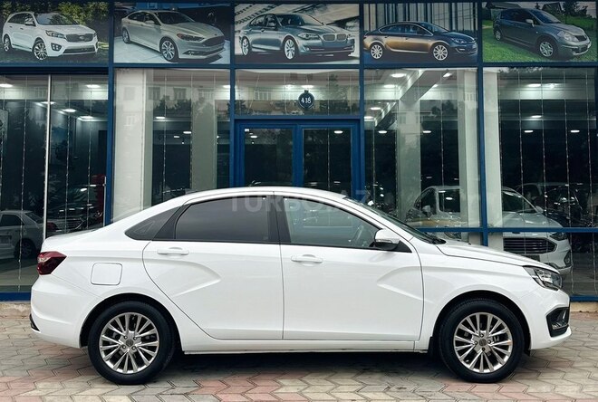 LADA (VAZ) Vesta-10