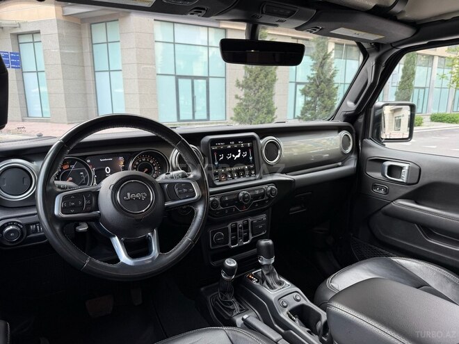 Jeep Wrangler-4