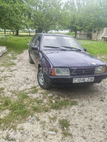 LADA (VAZ) 21099-4