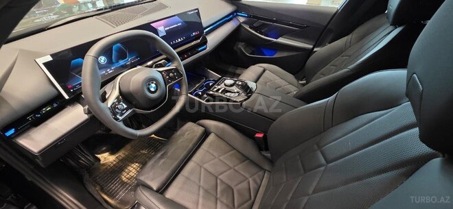 BMW 520-9