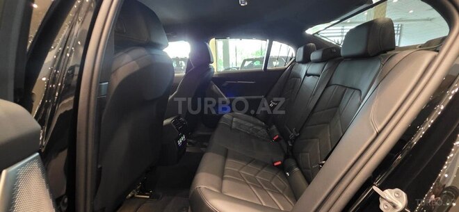 BMW 520-12