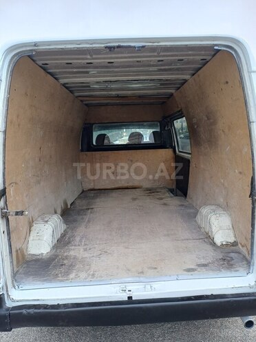 Ford Transit-7