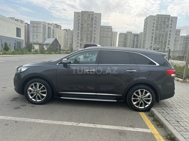Kia Sorento-5