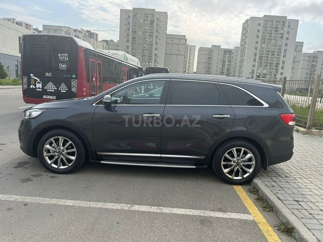 Kia Sorento-2