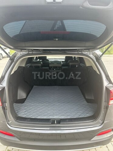 Kia Sorento-11