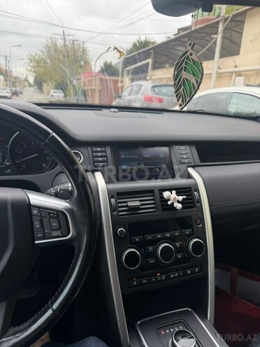 Land Rover Discovery Sport-10